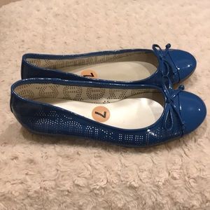 NWOT Etienne Aigner Flats